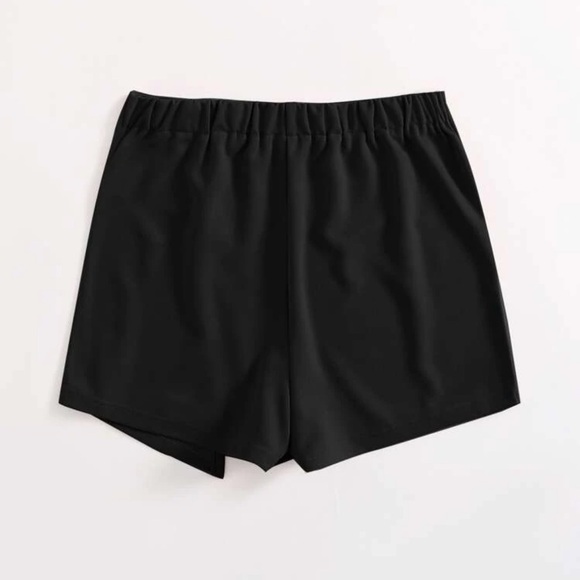 Split Hem Skirt - Picture 2 of 5